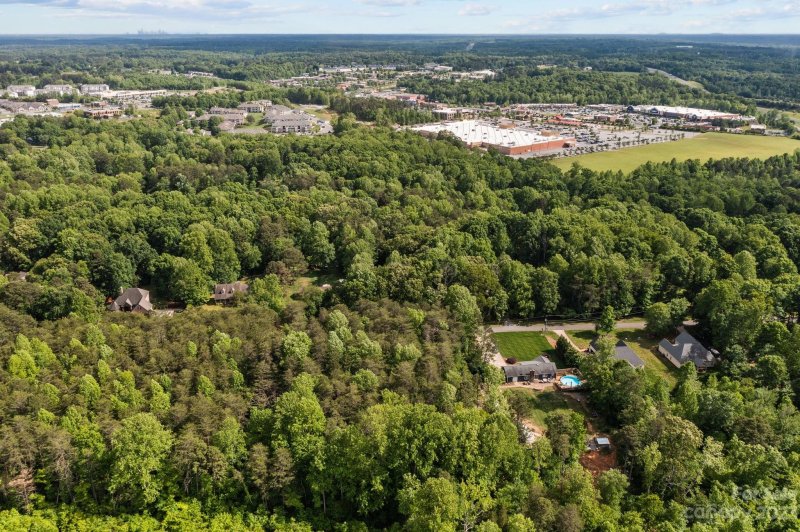 Property image 2 at 0000 Deer Track Drive, Denver, NC 28037