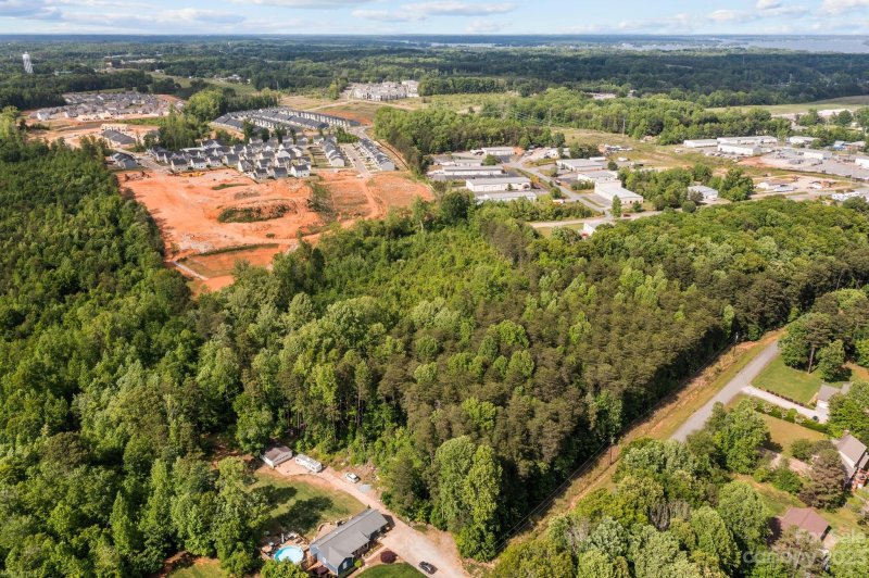 Property image 4 at 0000 Deer Track Drive, Denver, NC 28037