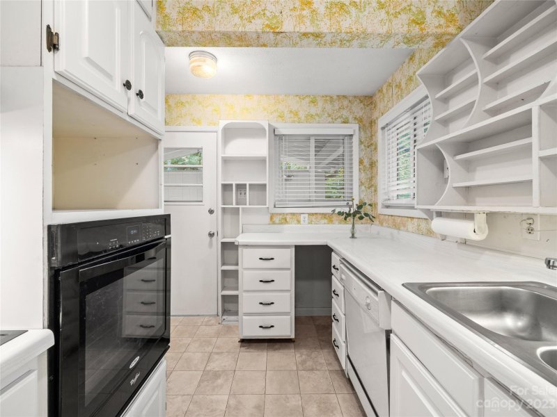 Property image 4 at 315 Melanie Lane, Black Mountain, NC 28711