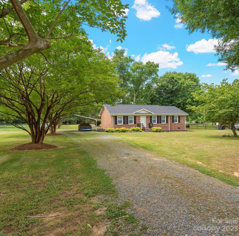 Property image 2 at 2509 Foxworth Drive, Monroe, NC 28110