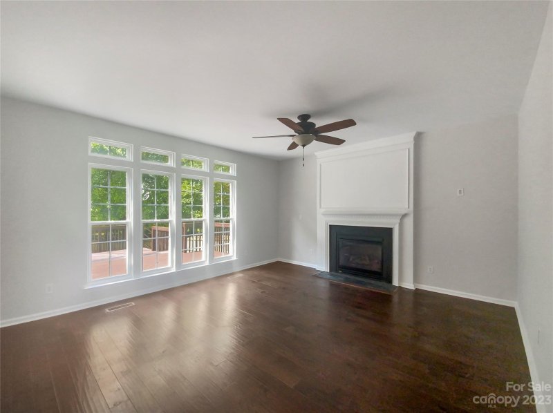 Property image 3 at 15639 Donnington Drive, Charlotte, NC 28277