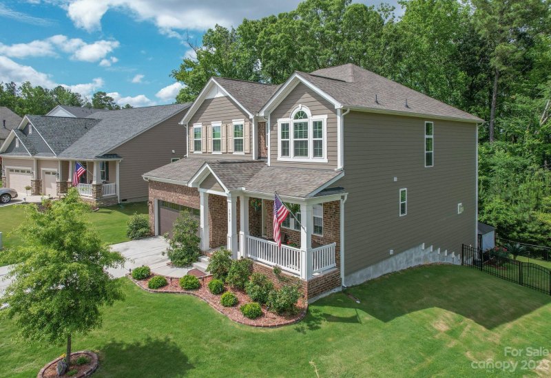 Property image 2 at 5039 Watersail Way, Lake Wylie, SC 29710