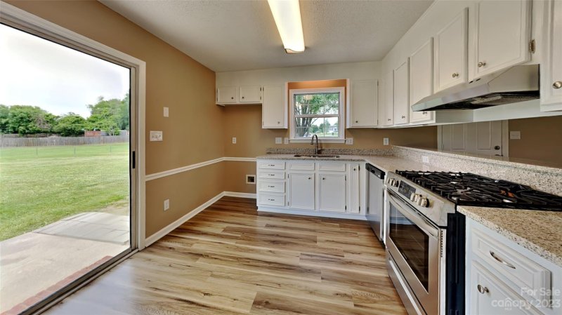 Property image 5 at 407 Cottonwood Circle, Monroe, NC 28110