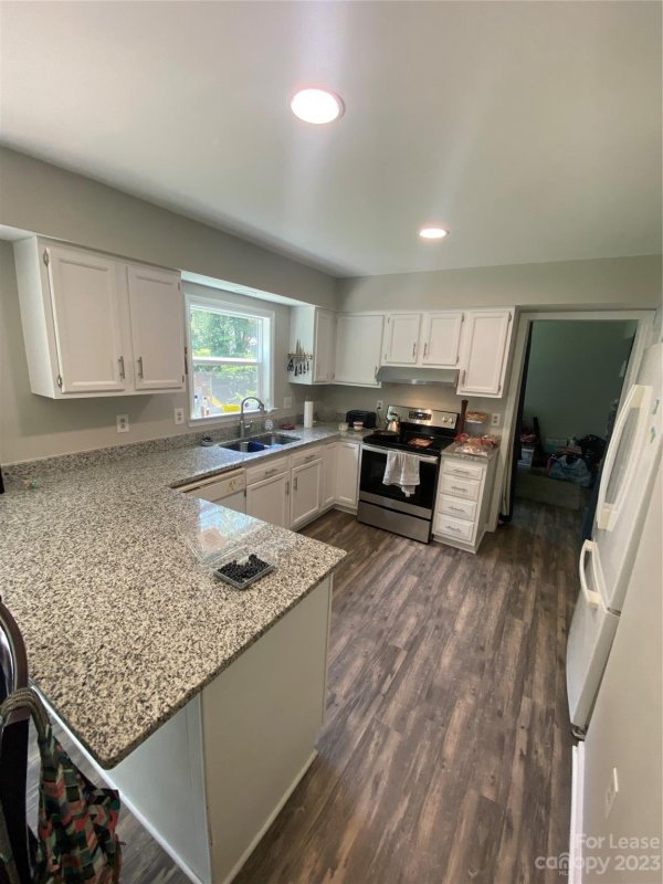 Property image 2 at 616 Silversmith Lane, Charlotte, NC 28270