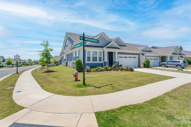 Property image 3 at 525 Lincoln Quarters Street, Tega Cay, SC 29708