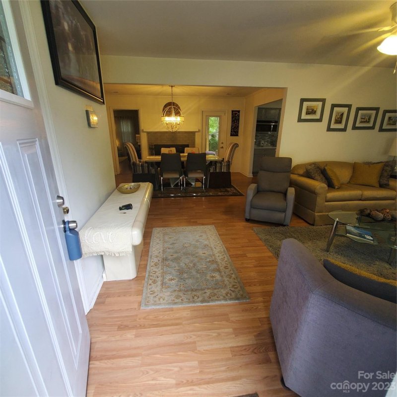 Property image 2 at 5430 Autumn End Circle, Charlotte, NC 28212