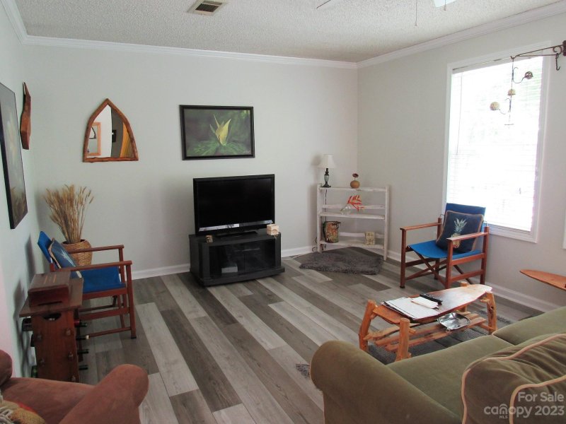 Property image 2 at 363 Maple Leaf Lane, Clyde, NC 28721