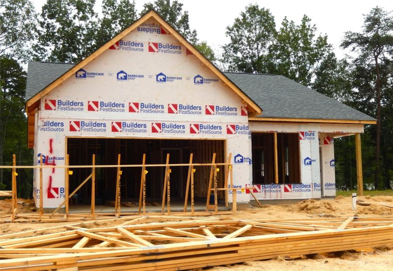 Property image 2 at 141 Baucom Street, Charlotte, NC 28216