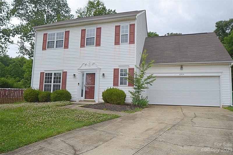 Property image 2 at 6904 Murray Grey Lane, Charlotte, NC 28273