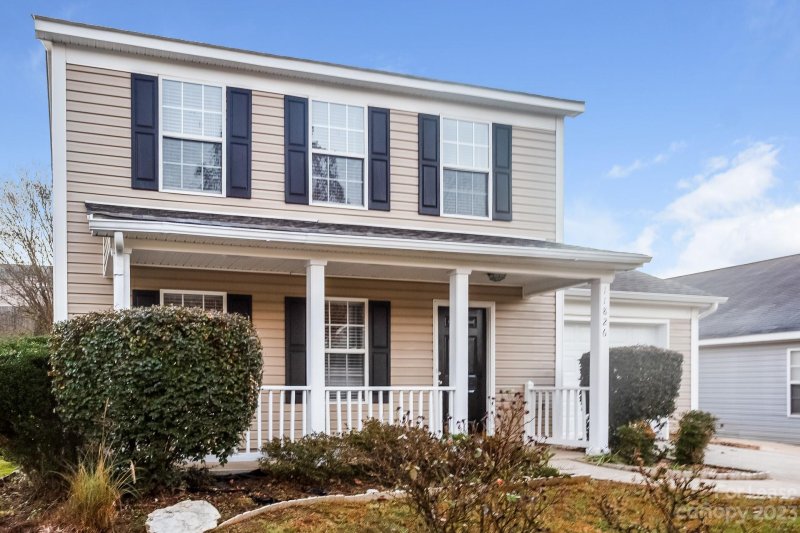 Property image 5 at 11826 Stewarts Crossing Drive, Charlotte, NC 28215