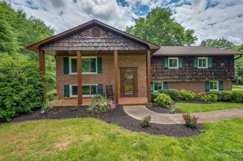 161 Honeysuckle Drive