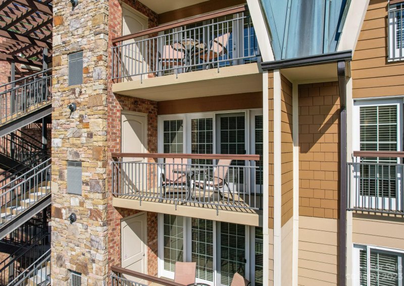 Property image 2 at 310 Bowling Park Road, Asheville, NC 28803