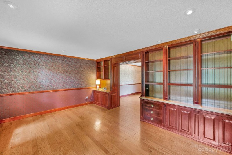 Property image 4 at 600 Vista Grande Circle, Charlotte, NC 28226