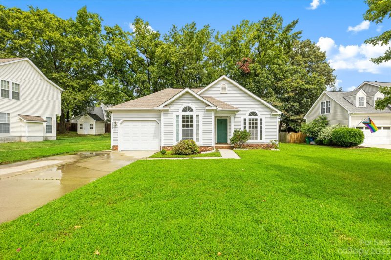 Property image 2 at 1111 Kerry Greens Drive, Matthews, NC 28104