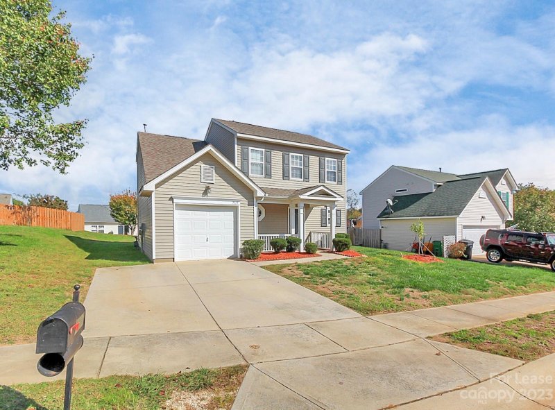 Property image 2 at 7115 Simbrah Way, Charlotte, NC 28273