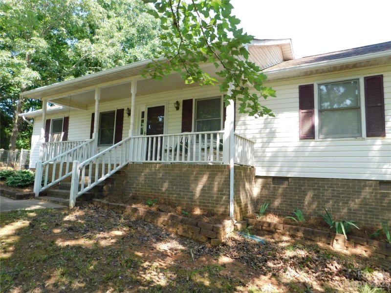 Property image 3 at 4631 Merrywood Lane, Gastonia, NC 28052