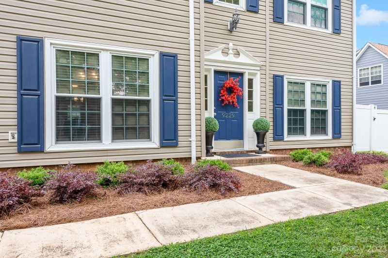 Property image 4 at 9229 Old Barnette Place, Huntersville, NC 28078