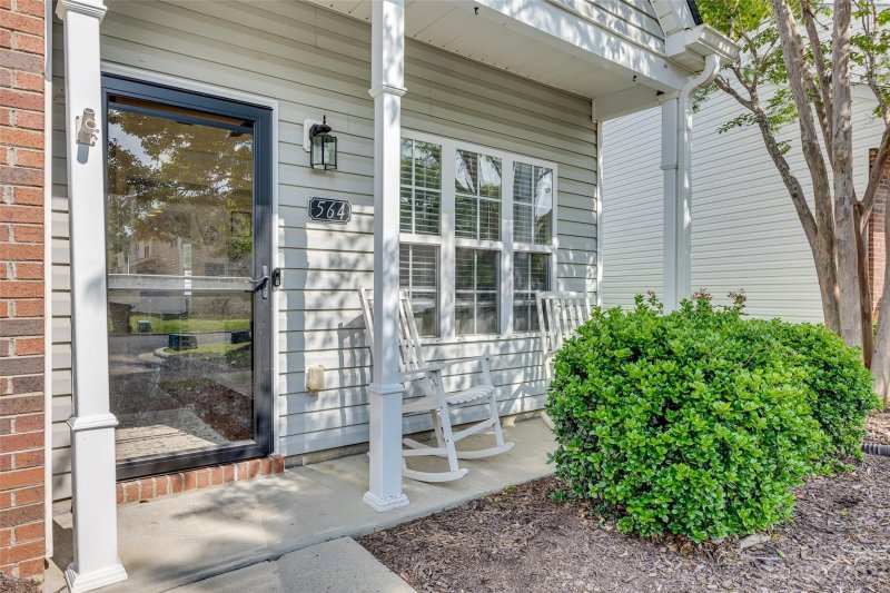 Property image 2 at 564 Greenway Drive, Fort Mill, SC 29715