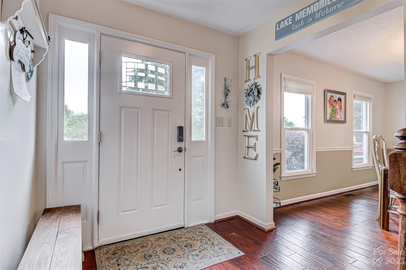 Property image 3 at 6030 Gold Creek Estate Drive, Hickory, NC 28601