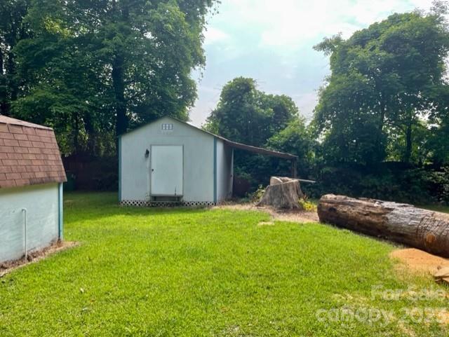 Property image 5 at 2200 Sunset Boulevard, Charlotte, NC 28269