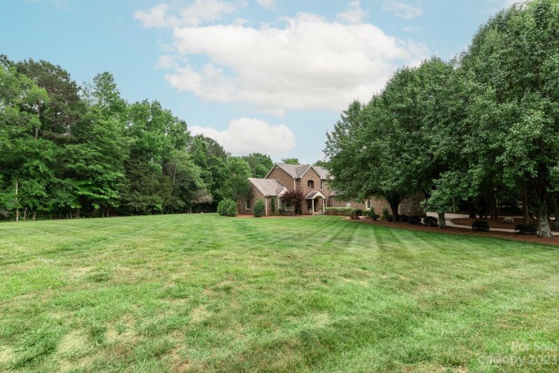 Property image 3 at 1623 White Pond Lane, Waxhaw, NC 28173