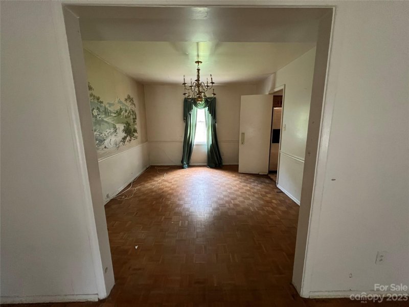 Property image 3 at 7114 Covecreek Drive, Charlotte, NC 28215