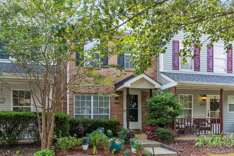 Property image 2 at 8277 Golf Ridge Drive, Charlotte, NC 28277