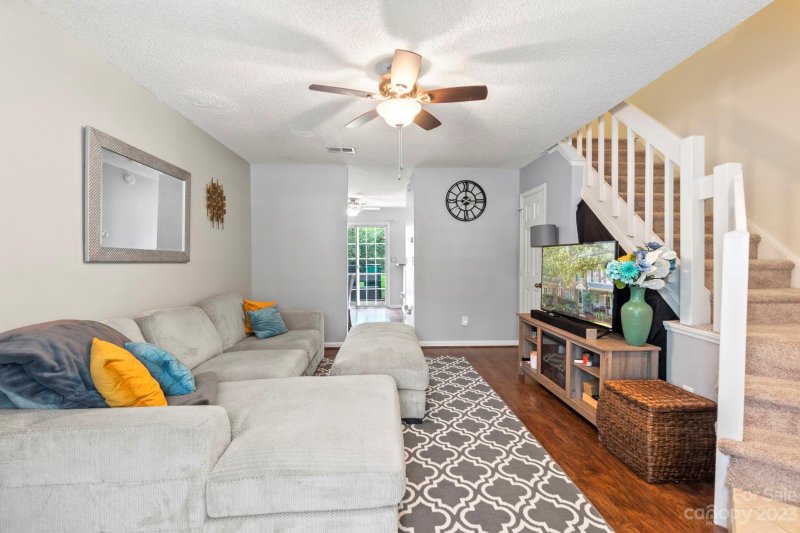 Property image 3 at 8277 Golf Ridge Drive, Charlotte, NC 28277