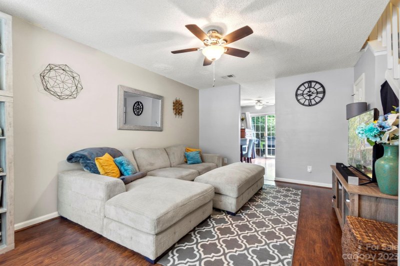 Property image 4 at 8277 Golf Ridge Drive, Charlotte, NC 28277