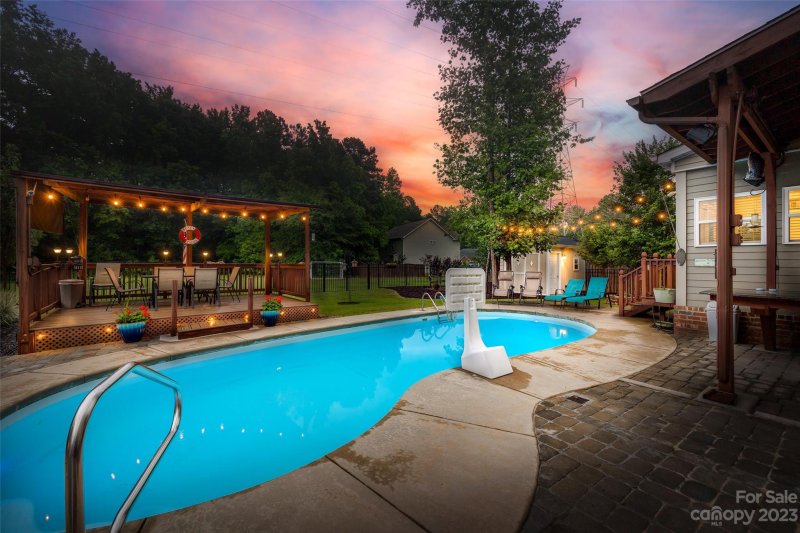 Property image 3 at 126 Misty Woods Drive, Lake Wylie, SC 29710