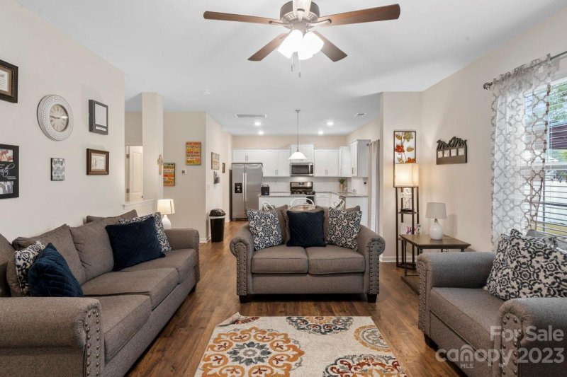 Property image 4 at 2509 Linhay Drive, Charlotte, NC 28216