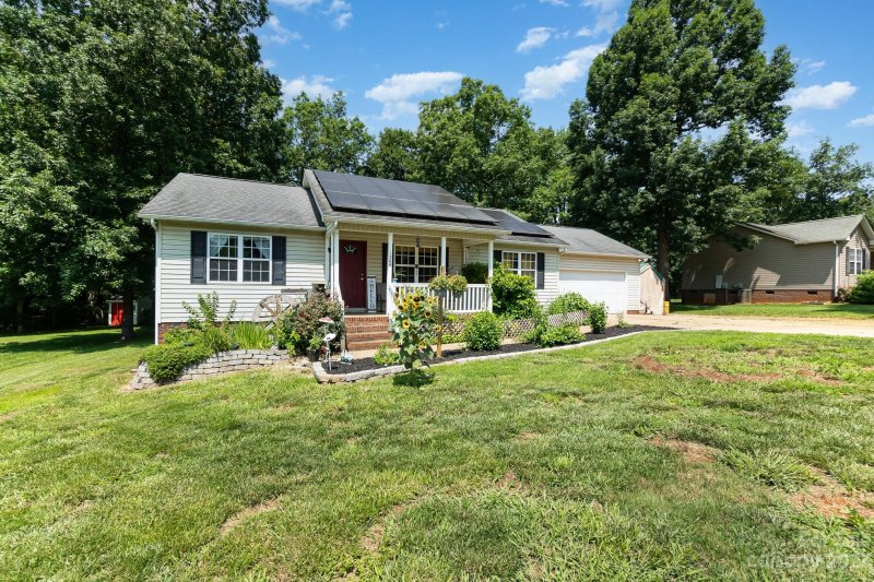 Property image 2 at 1209 Beagle Run, Salisbury, NC 28146