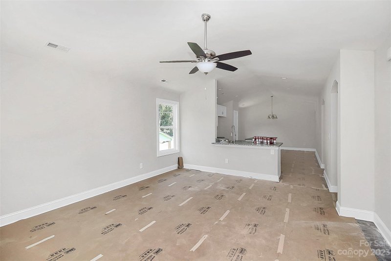 Property image 3 at 1016 Robinhood Lane, Kannapolis, NC 28081