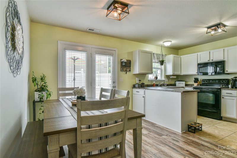 Property image 4 at 48 Lanceford Circle, Fletcher, NC 28732