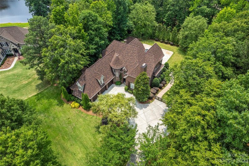Property image 3 at 5180 Mill Race Lane, Lancaster, SC 29720