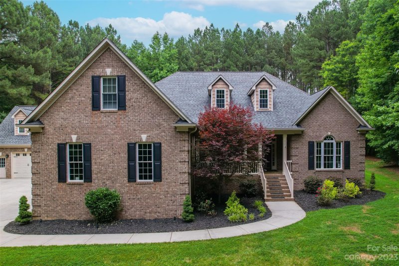 Property image 3 at 279 Farm Estates Drive, Rockwell, NC 28138