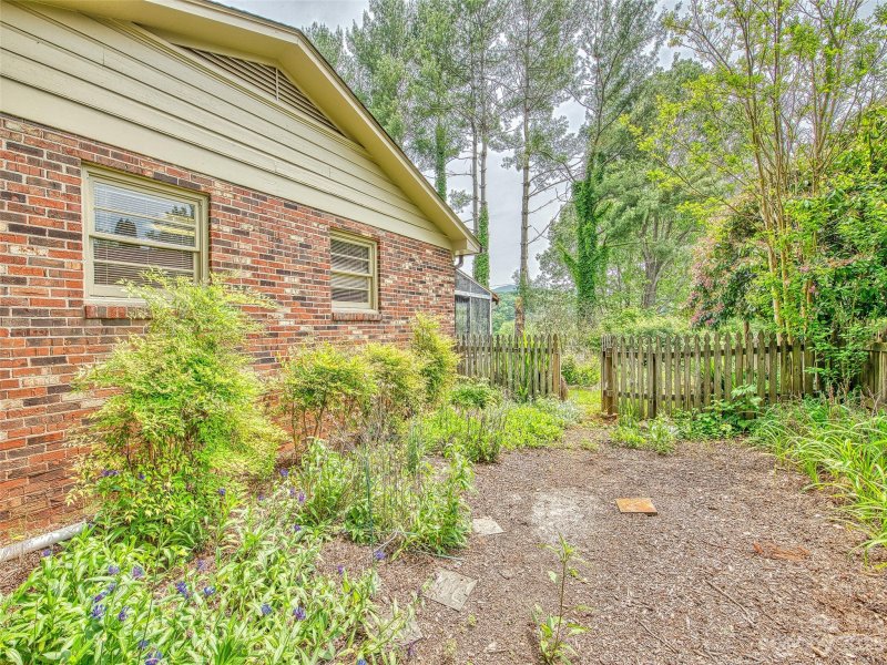 Property image 4 at 97 Morning Drive, Waynesville, NC 28786