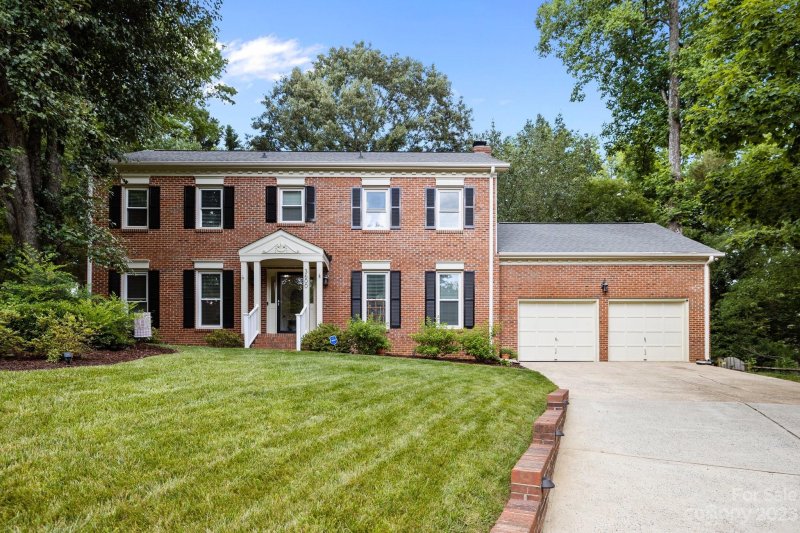 3600 Waterton Leas Court