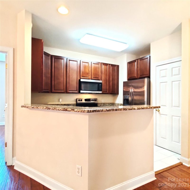 Property image 4 at 6856 Park Place Drive, Charlotte, NC 28262