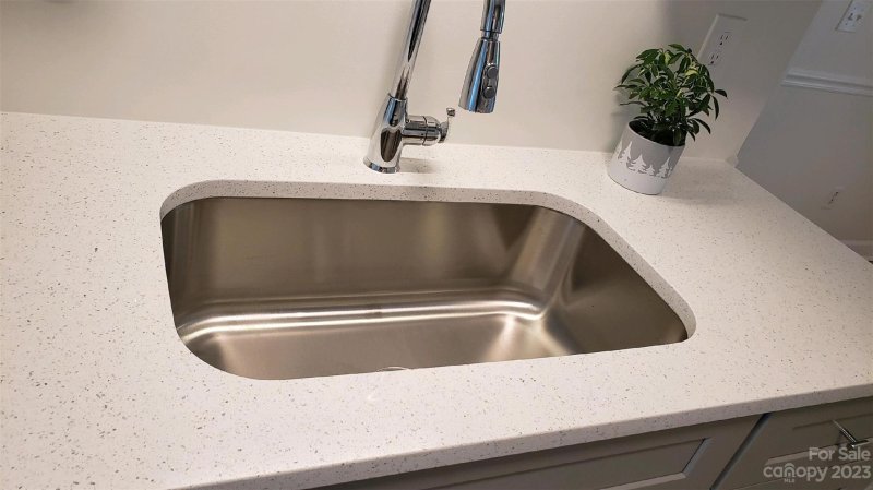 Property image 5 at 2705 New Hamlin Way, Charlotte, NC 28210