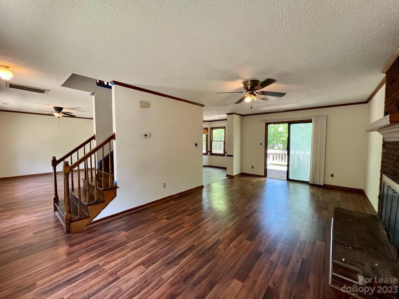 Property image 4 at 7016 Streamside Drive, Charlotte, NC 28212