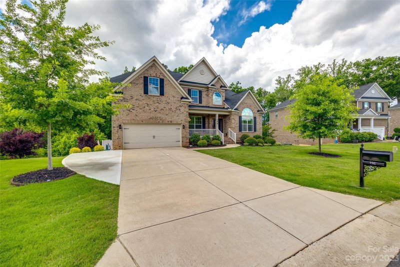 Property image 2 at 196 Kentmere Lane, Clover, SC 29710