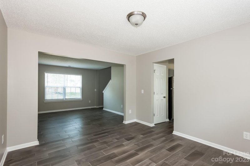 Property image 4 at 1906 Waters Trail Drive, Charlotte, NC 28216