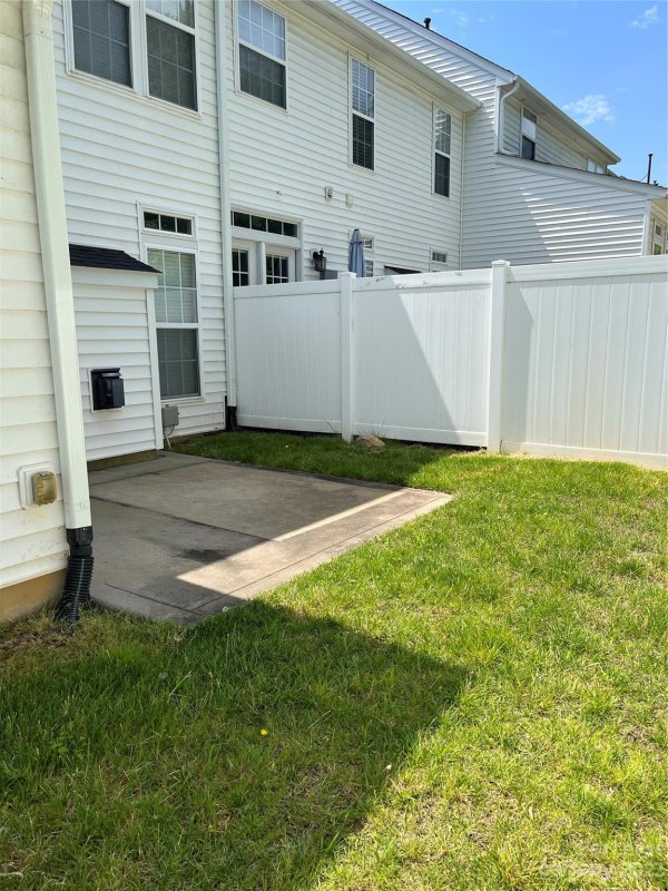 Property image 2 at 11632 Eastwind Drive, Charlotte, NC 28273