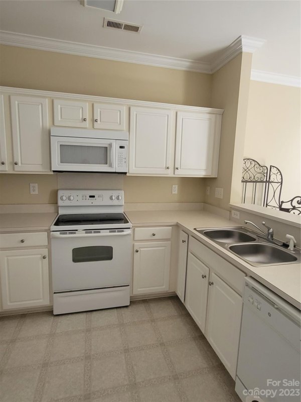 Property image 5 at 359 Valley Brook Lane, Concord, NC 28025