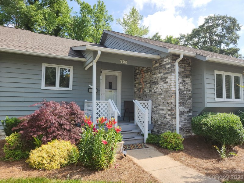 Property image 2 at 703 Wellington Hills Circle, Salisbury, NC 28147