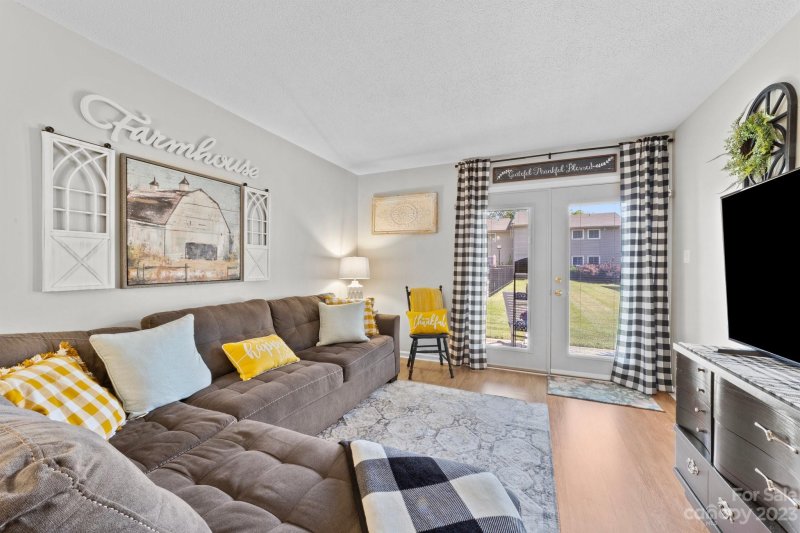 140 Lake Concord Road