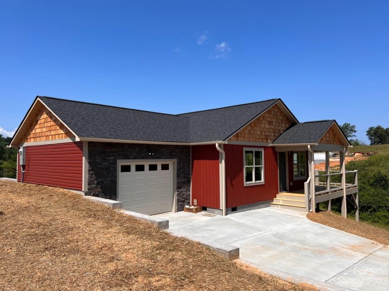 933 Morlin Acres Drive