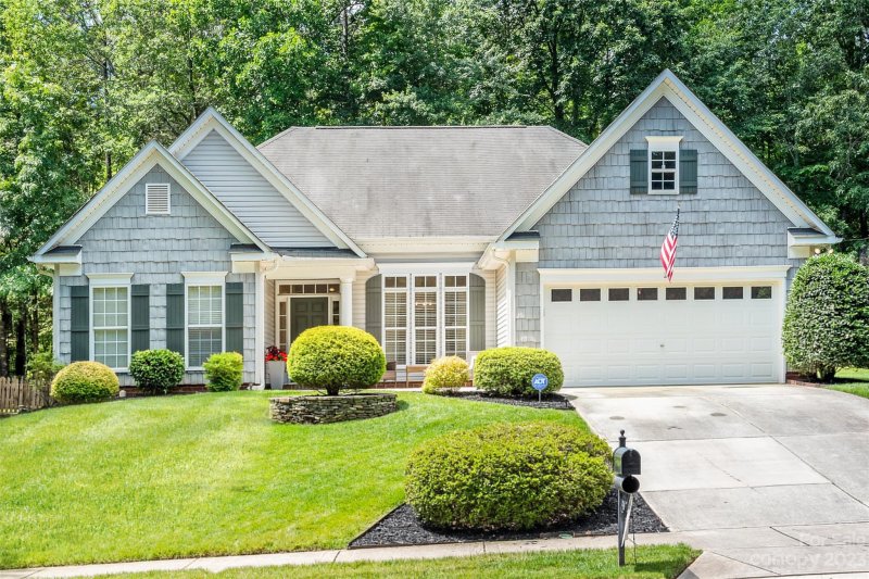 Property image 2 at 7219 Sedgebrook Drive, Stanley, NC 28164