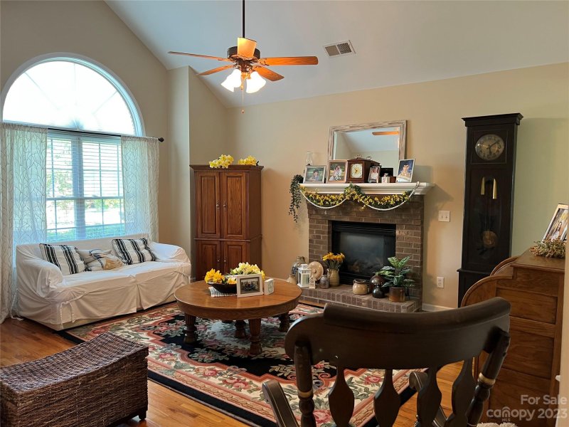 Property image 3 at 111 Buckthorn Court, Mooresville, NC 28115